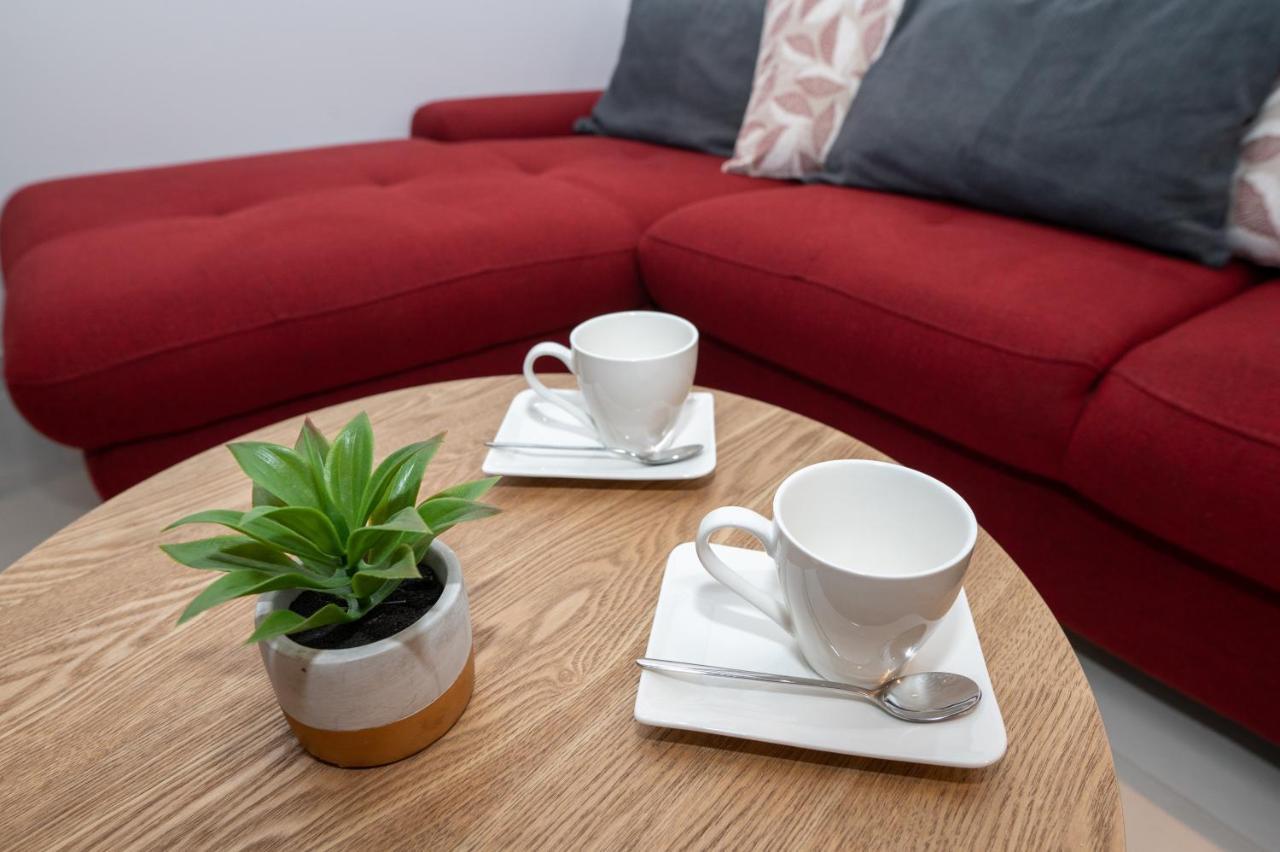 Apartment Tula Шибеник Екстер'єр фото