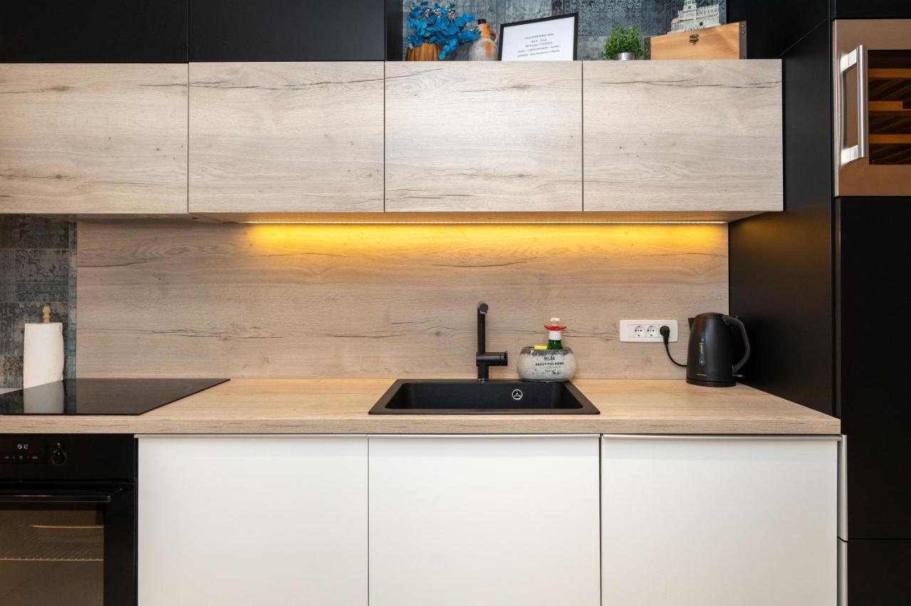 Apartment Tula Шибеник Екстер'єр фото